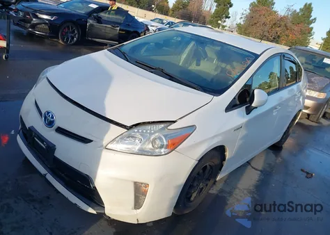 2013 Toyota Prius Two z USA, uszkodzony, nr VIN JTDKN3DU1D5575595